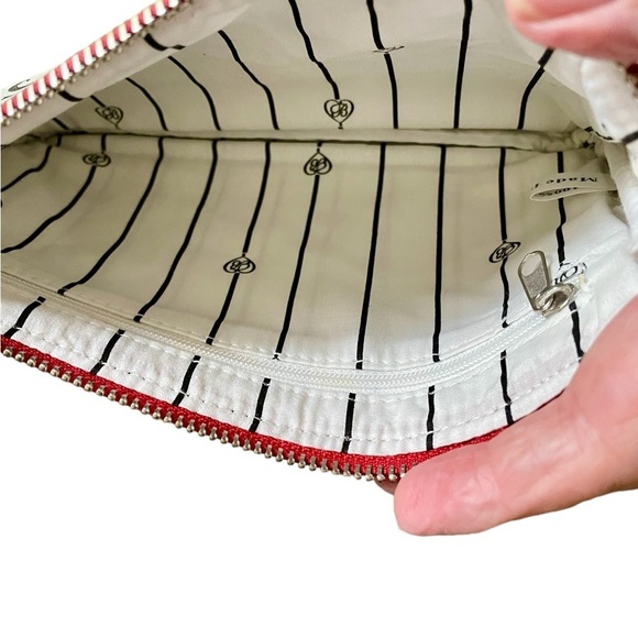 Brighton Holiday Love Notes Wristlet Bag, Black & Red, New w/out Tags, Fโฆ - Picture 4 of 5